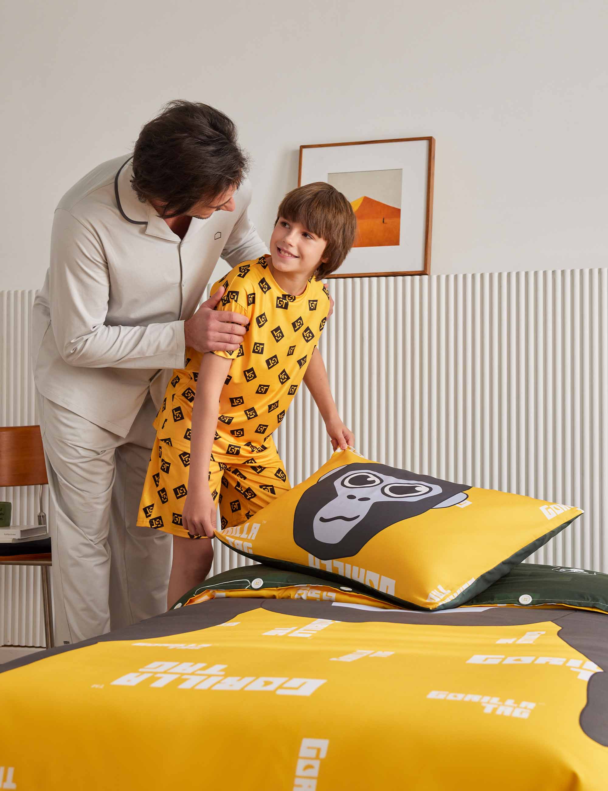 Gorilla Tag Bed Set
